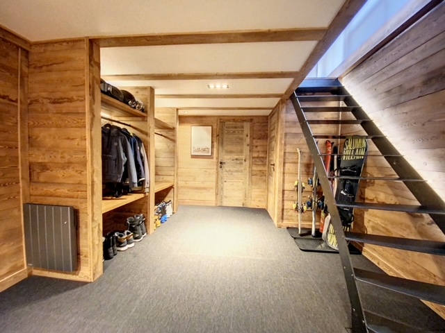 Ski room